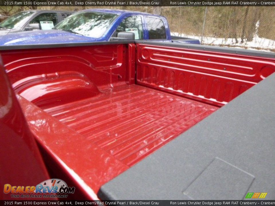 2015 Ram 1500 Express Crew Cab 4x4 Deep Cherry Red Crystal Pearl / Black/Diesel Gray Photo #5