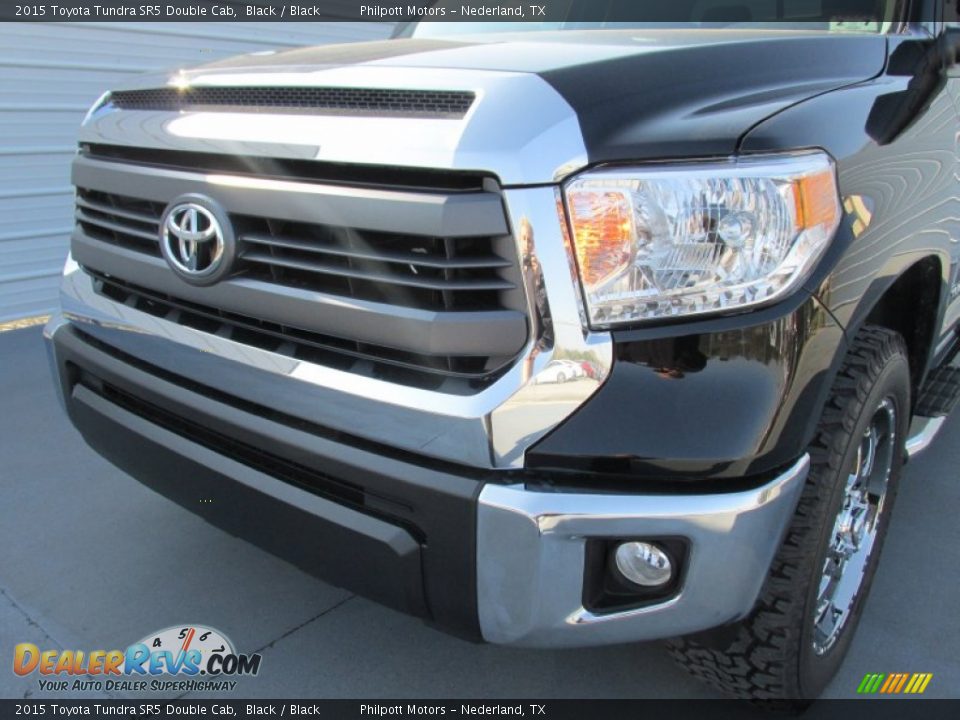 2015 Toyota Tundra SR5 Double Cab Black / Black Photo #10