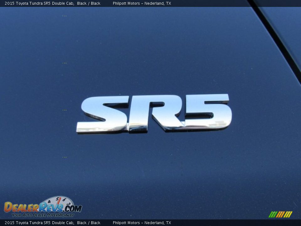 2015 Toyota Tundra SR5 Double Cab Black / Black Photo #15