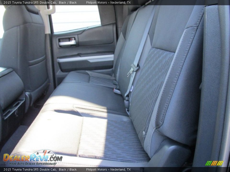 2015 Toyota Tundra SR5 Double Cab Black / Black Photo #20