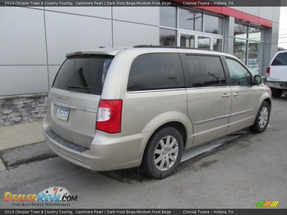 2014 Chrysler Town & Country Touring Cashmere Pearl / Dark Frost Beige/Medium Frost Beige Photo #4