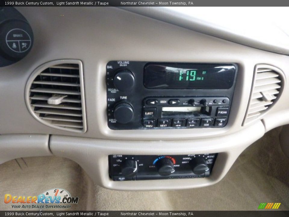 1999 Buick Century Custom Light Sandrift Metallic / Taupe Photo #13