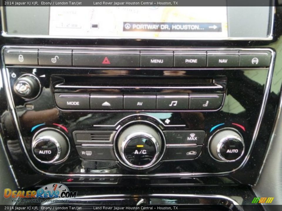 Controls of 2014 Jaguar XJ XJR Photo #22