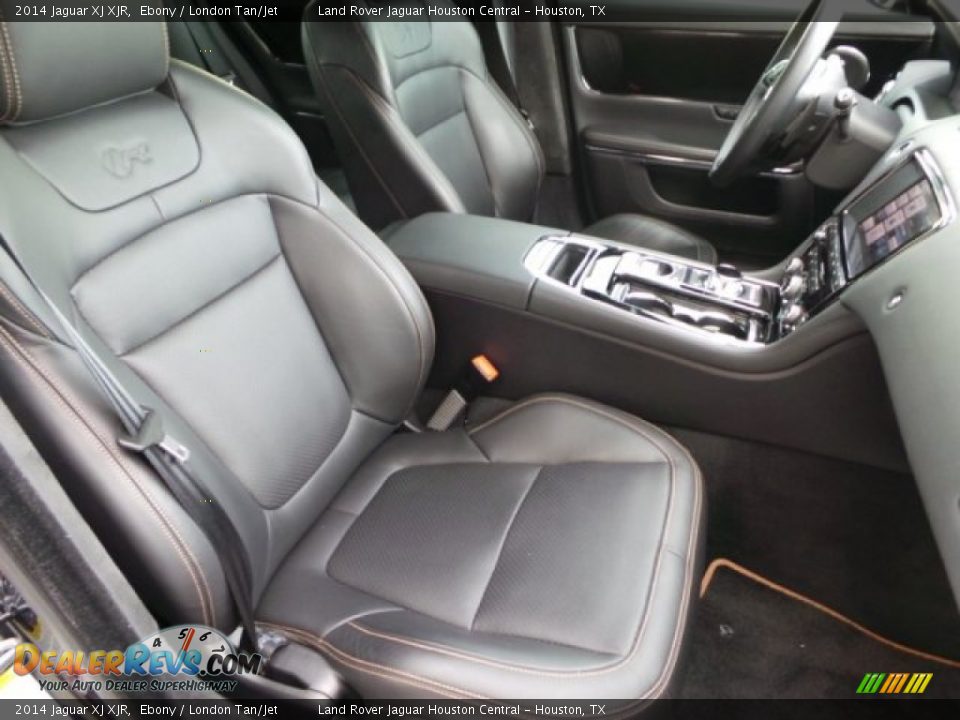 Front Seat of 2014 Jaguar XJ XJR Photo #30