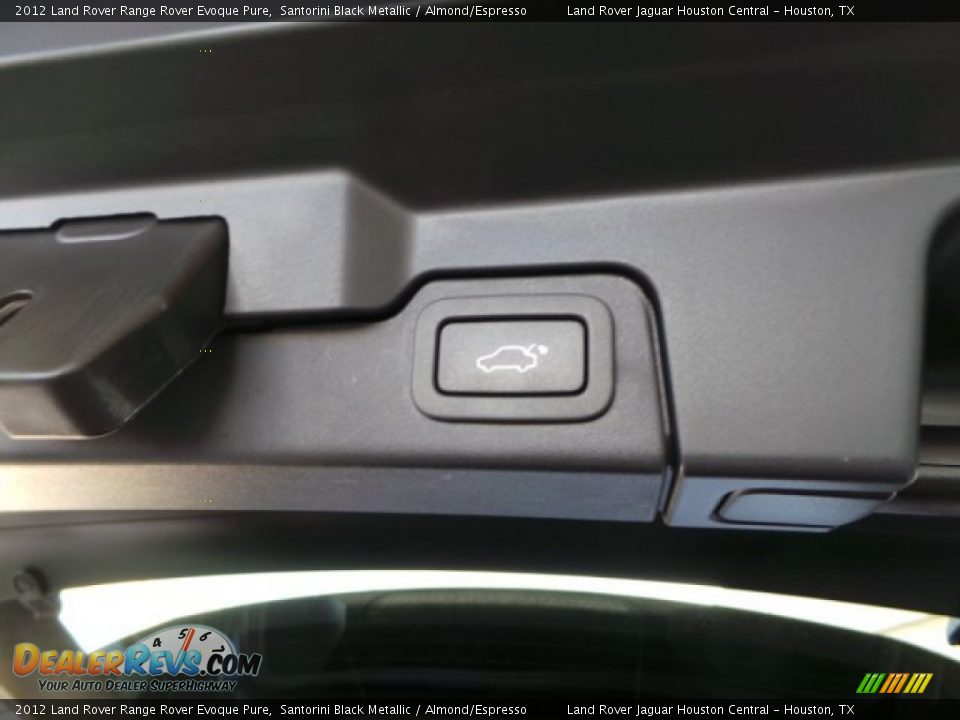 2012 Land Rover Range Rover Evoque Pure Santorini Black Metallic / Almond/Espresso Photo #33