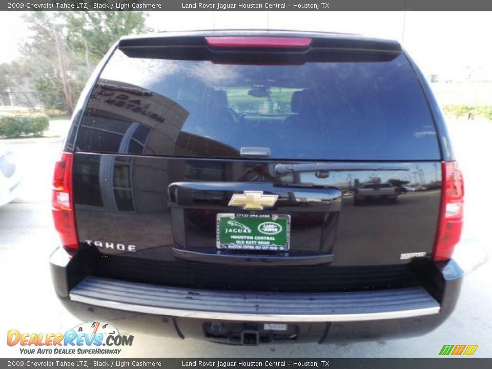 2009 Chevrolet Tahoe LTZ Black / Light Cashmere Photo #9