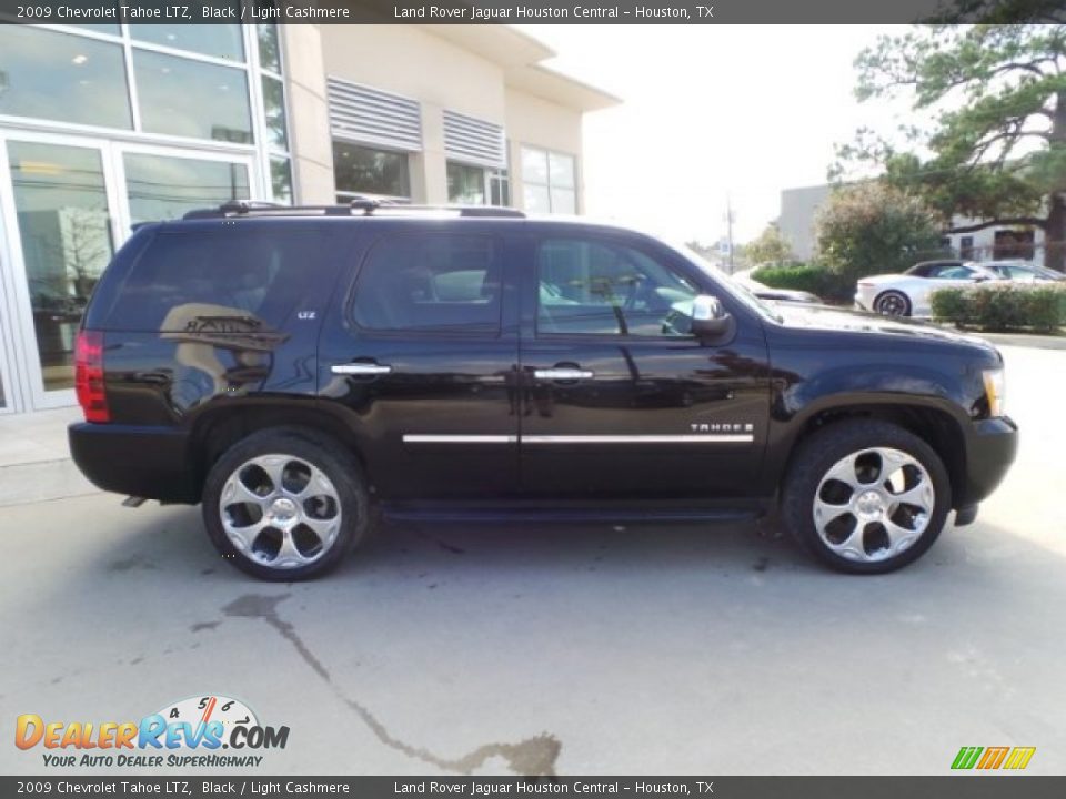 2009 Chevrolet Tahoe LTZ Black / Light Cashmere Photo #11