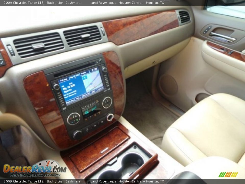 2009 Chevrolet Tahoe LTZ Black / Light Cashmere Photo #23