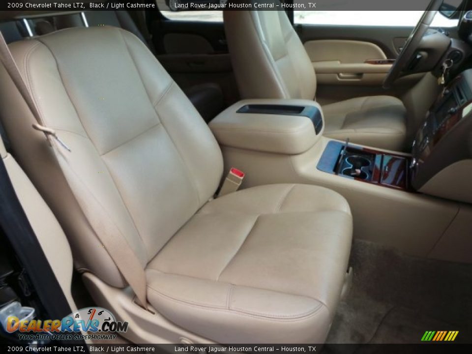2009 Chevrolet Tahoe LTZ Black / Light Cashmere Photo #26