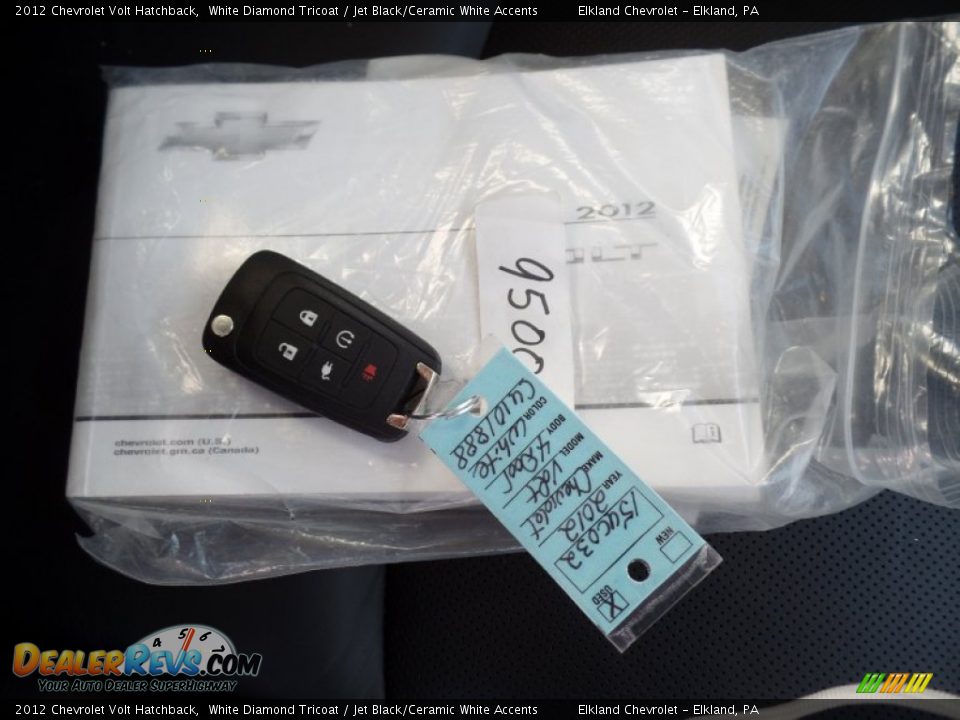 2012 Chevrolet Volt Hatchback White Diamond Tricoat / Jet Black/Ceramic White Accents Photo #16