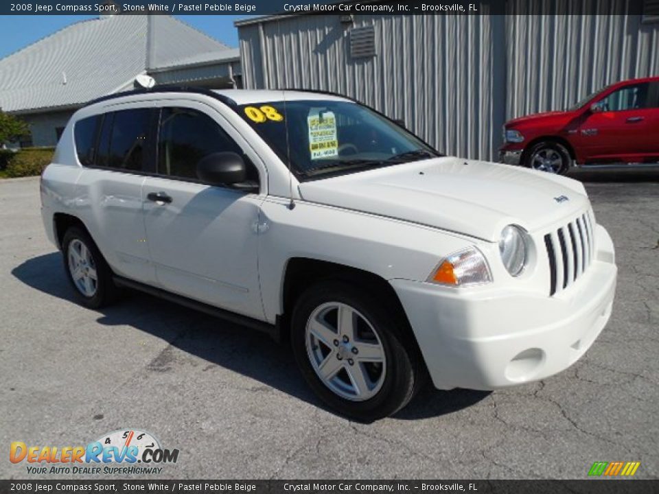 Front 3/4 View of 2008 Jeep Compass Sport Photo #11