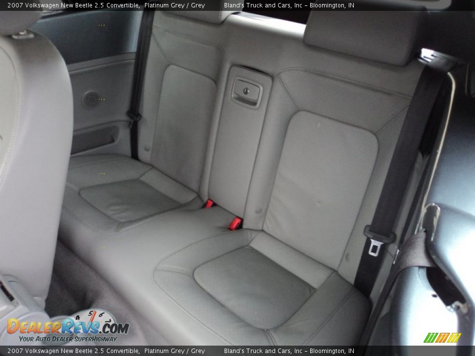 2007 Volkswagen New Beetle 2.5 Convertible Platinum Grey / Grey Photo #6