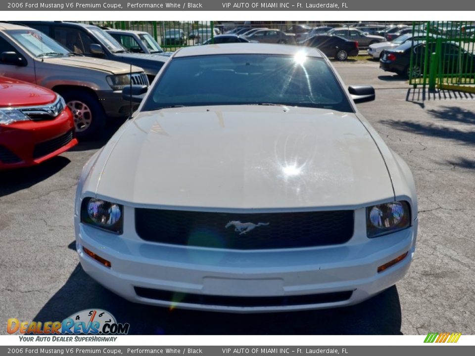 2006 Ford Mustang V6 Premium Coupe Performance White / Black Photo #27