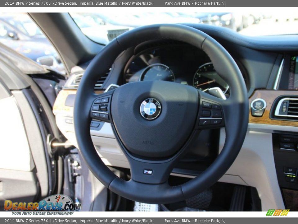 2014 BMW 7 Series 750Li xDrive Sedan Steering Wheel Photo #20