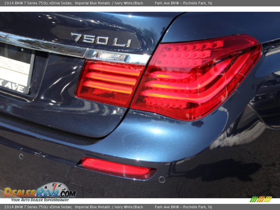 2014 BMW 7 Series 750Li xDrive Sedan Imperial Blue Metallic / Ivory White/Black Photo #25