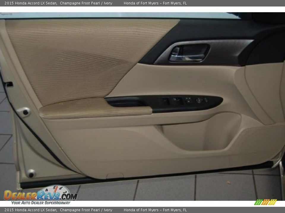 2015 Honda Accord LX Sedan Champagne Frost Pearl / Ivory Photo #8