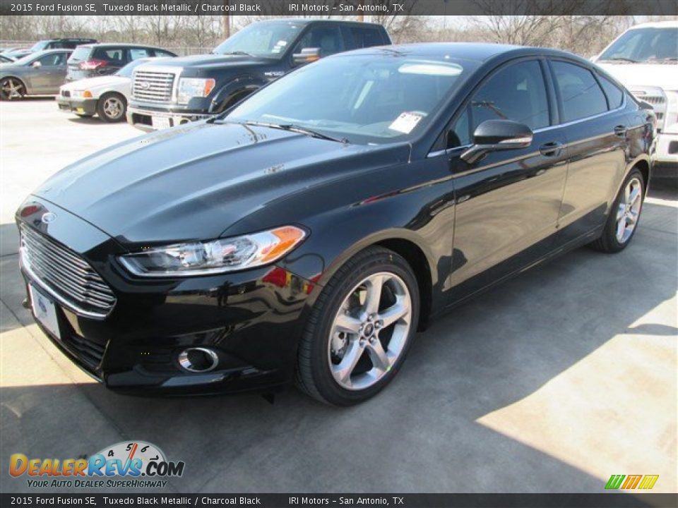 2015 Ford Fusion SE Tuxedo Black Metallic / Charcoal Black Photo #2
