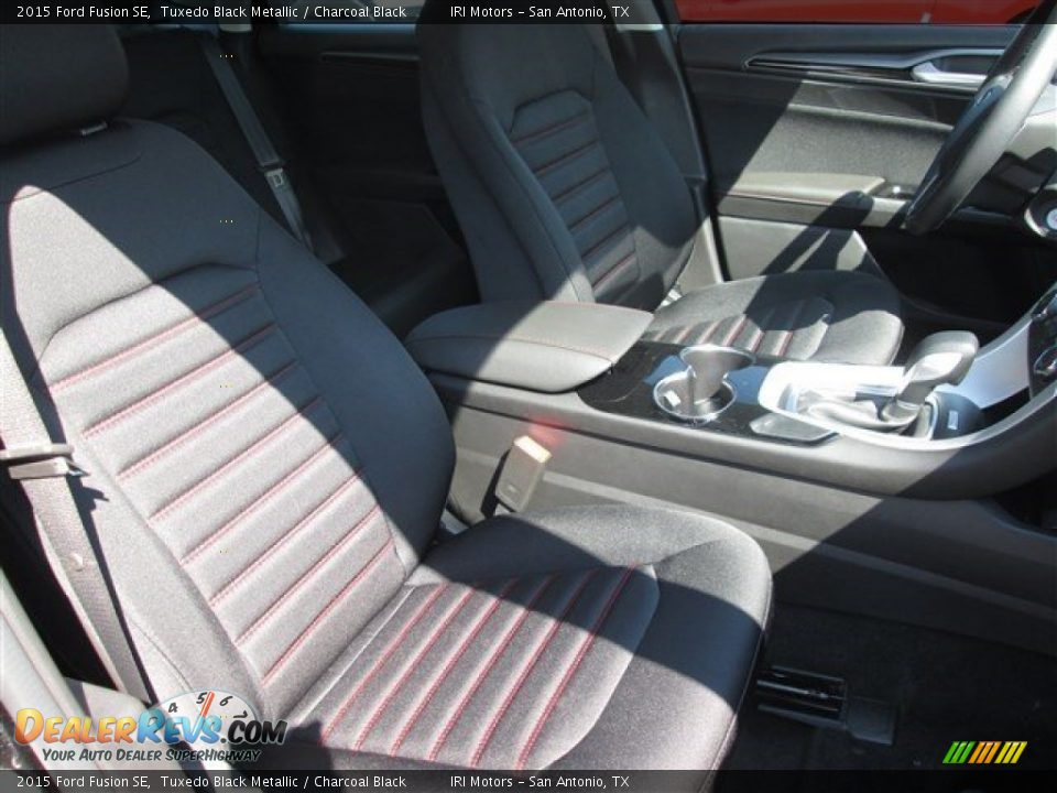 2015 Ford Fusion SE Tuxedo Black Metallic / Charcoal Black Photo #8