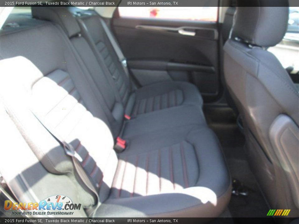 2015 Ford Fusion SE Tuxedo Black Metallic / Charcoal Black Photo #17