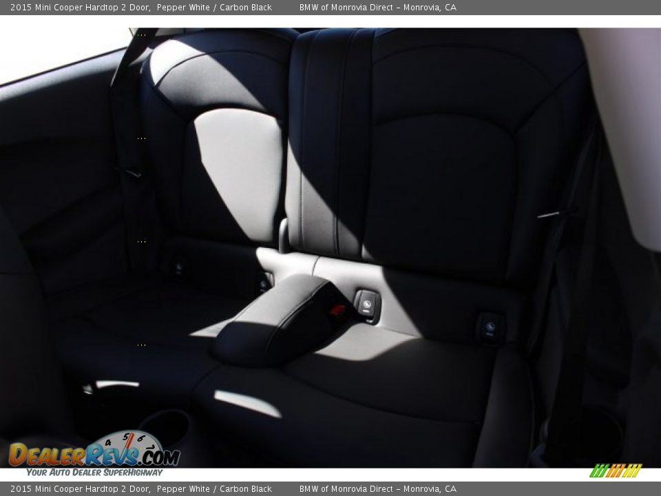 2015 Mini Cooper Hardtop 2 Door Pepper White / Carbon Black Photo #5