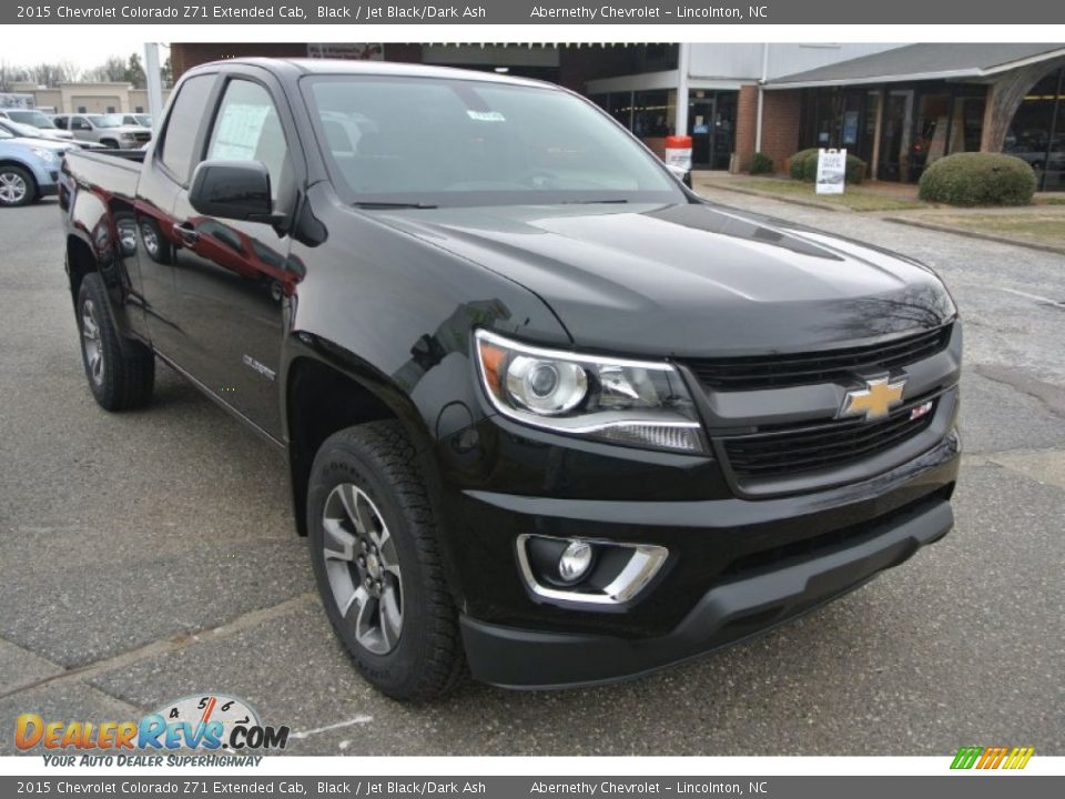 Front 3/4 View of 2015 Chevrolet Colorado Z71 Extended Cab Photo #1