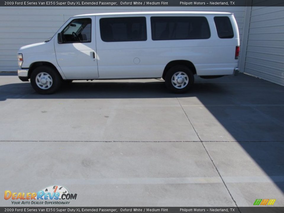 2009 Ford E Series Van E350 Super Duty XL Extended Passenger Oxford White / Medium Flint Photo #3