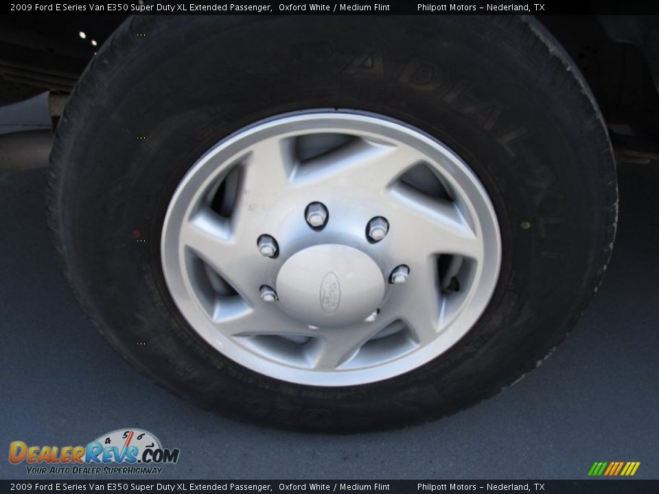 2009 Ford E Series Van E350 Super Duty XL Extended Passenger Oxford White / Medium Flint Photo #16