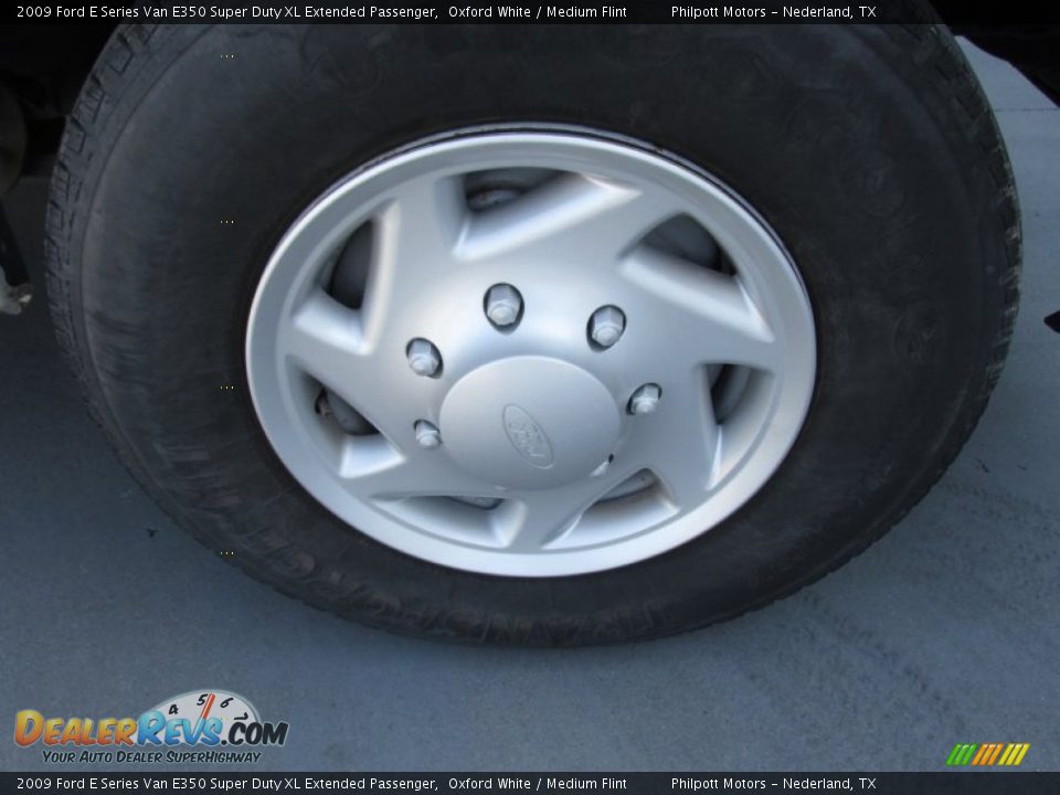 2009 Ford E Series Van E350 Super Duty XL Extended Passenger Oxford White / Medium Flint Photo #17
