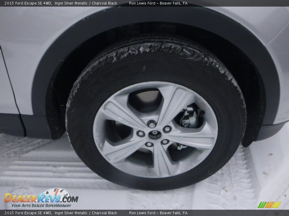 2015 Ford Escape SE 4WD Ingot Silver Metallic / Charcoal Black Photo #2