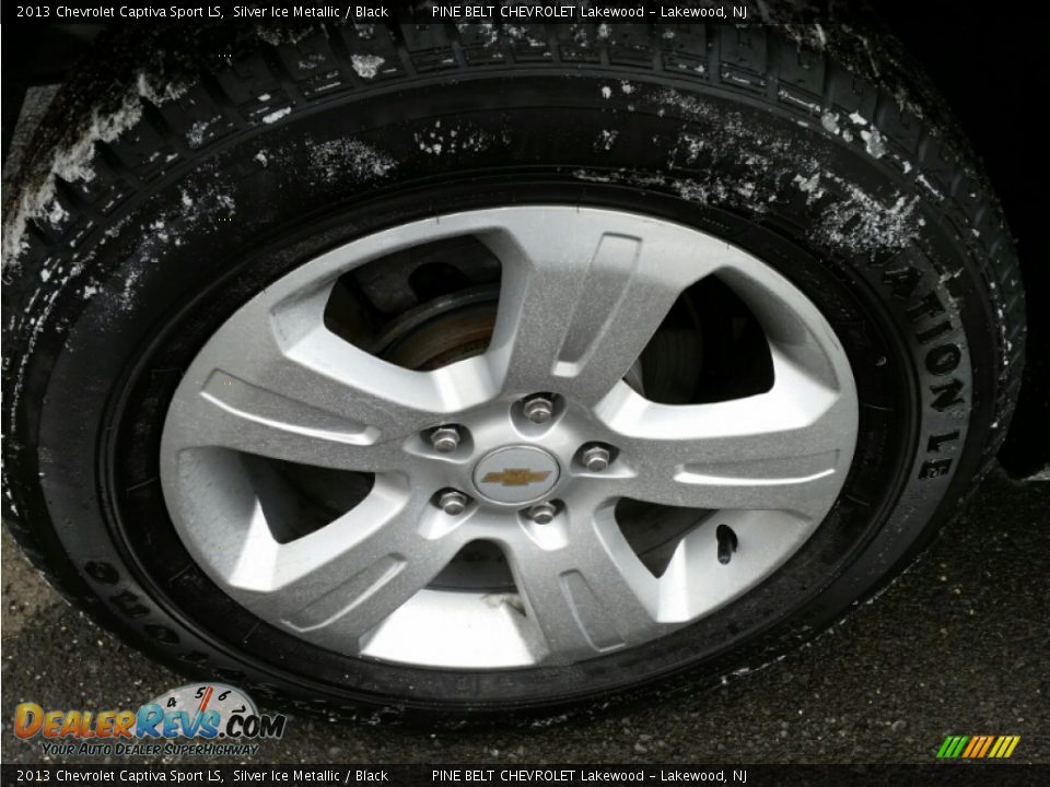 2013 Chevrolet Captiva Sport LS Silver Ice Metallic / Black Photo #4