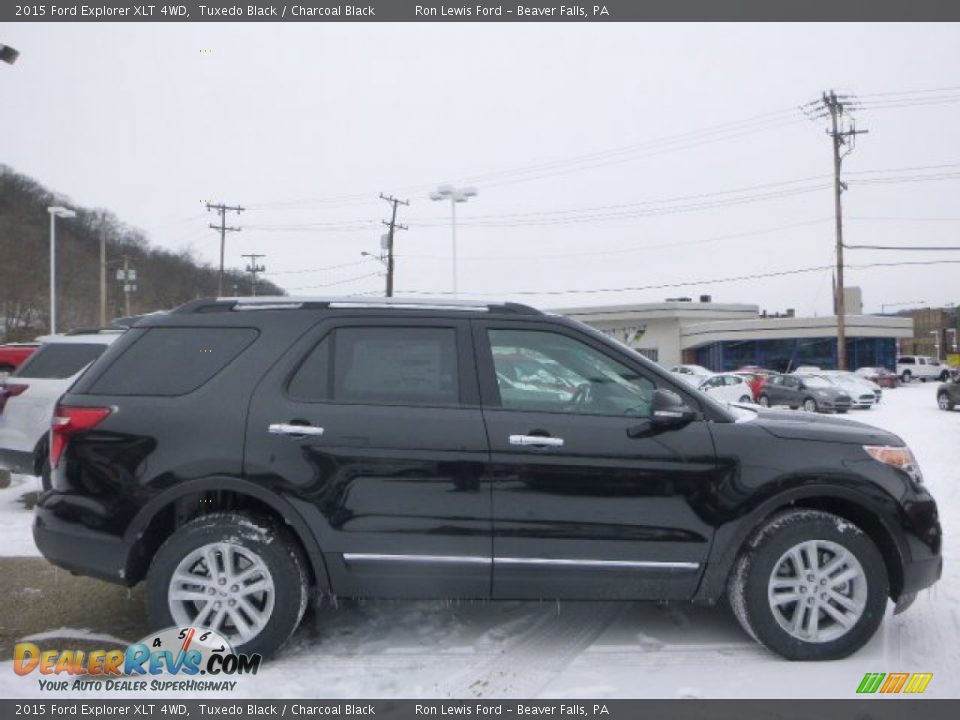 2015 Ford Explorer XLT 4WD Tuxedo Black / Charcoal Black Photo #1