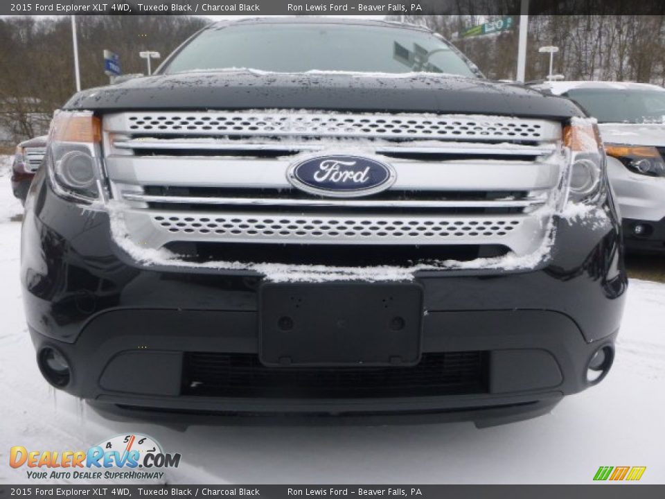 2015 Ford Explorer XLT 4WD Tuxedo Black / Charcoal Black Photo #3