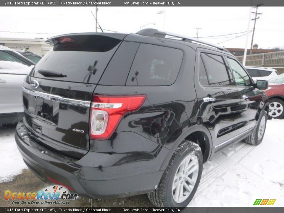 2015 Ford Explorer XLT 4WD Tuxedo Black / Charcoal Black Photo #8