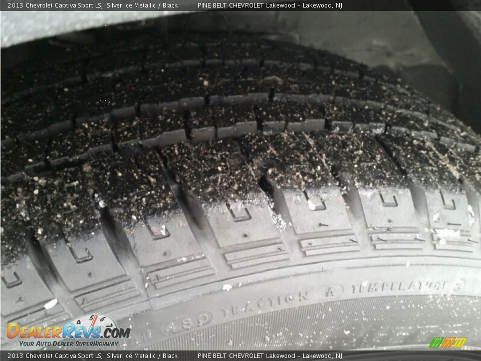 2013 Chevrolet Captiva Sport LS Silver Ice Metallic / Black Photo #24