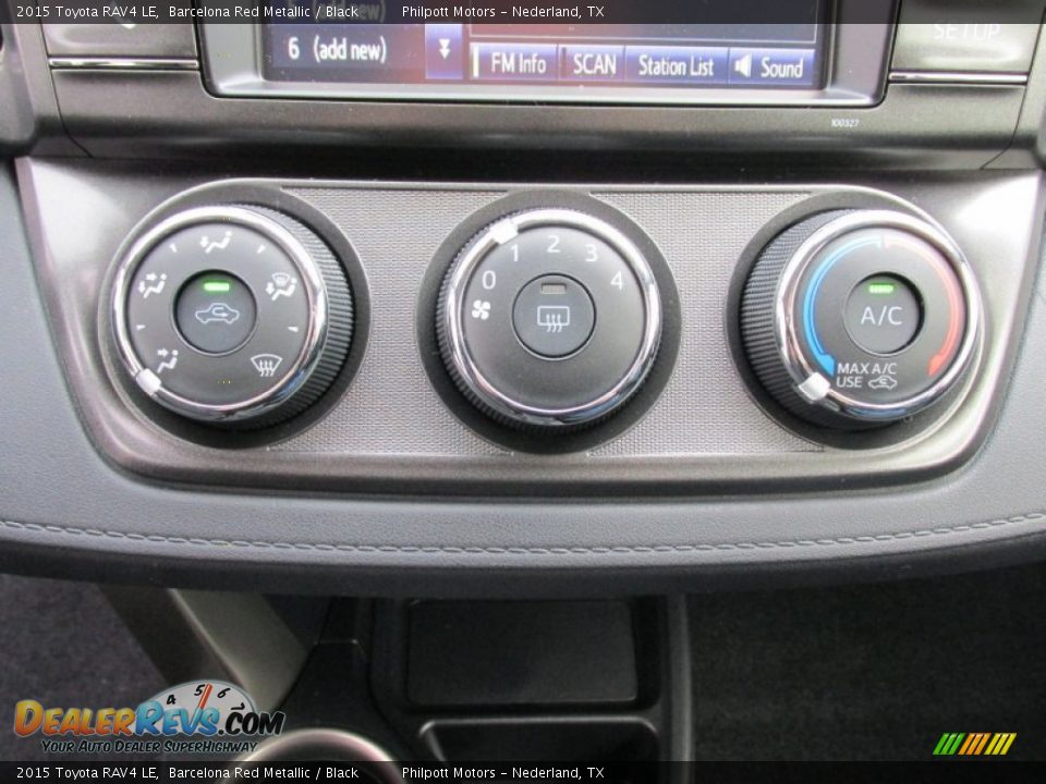 Controls of 2015 Toyota RAV4 LE Photo #28