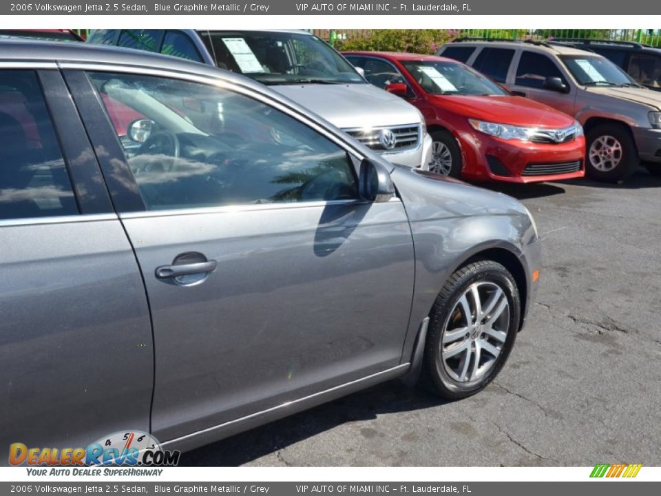 2006 Volkswagen Jetta 2.5 Sedan Blue Graphite Metallic / Grey Photo #8
