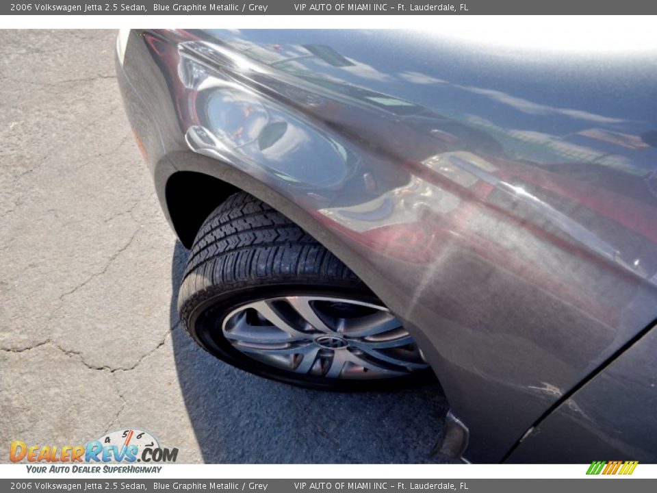 2006 Volkswagen Jetta 2.5 Sedan Blue Graphite Metallic / Grey Photo #32