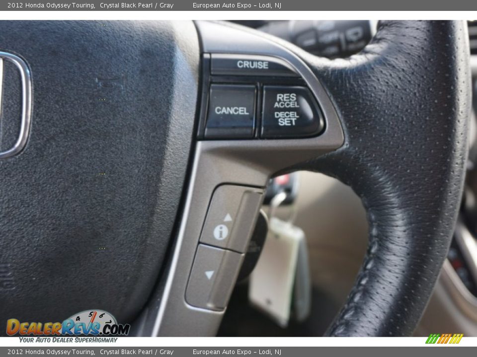 2012 Honda Odyssey Touring Crystal Black Pearl / Gray Photo #26