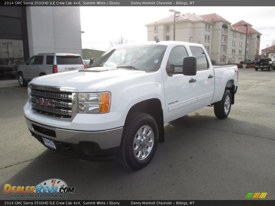 Front 3/4 View of 2014 GMC Sierra 3500HD SLE Crew Cab 4x4 Photo #2