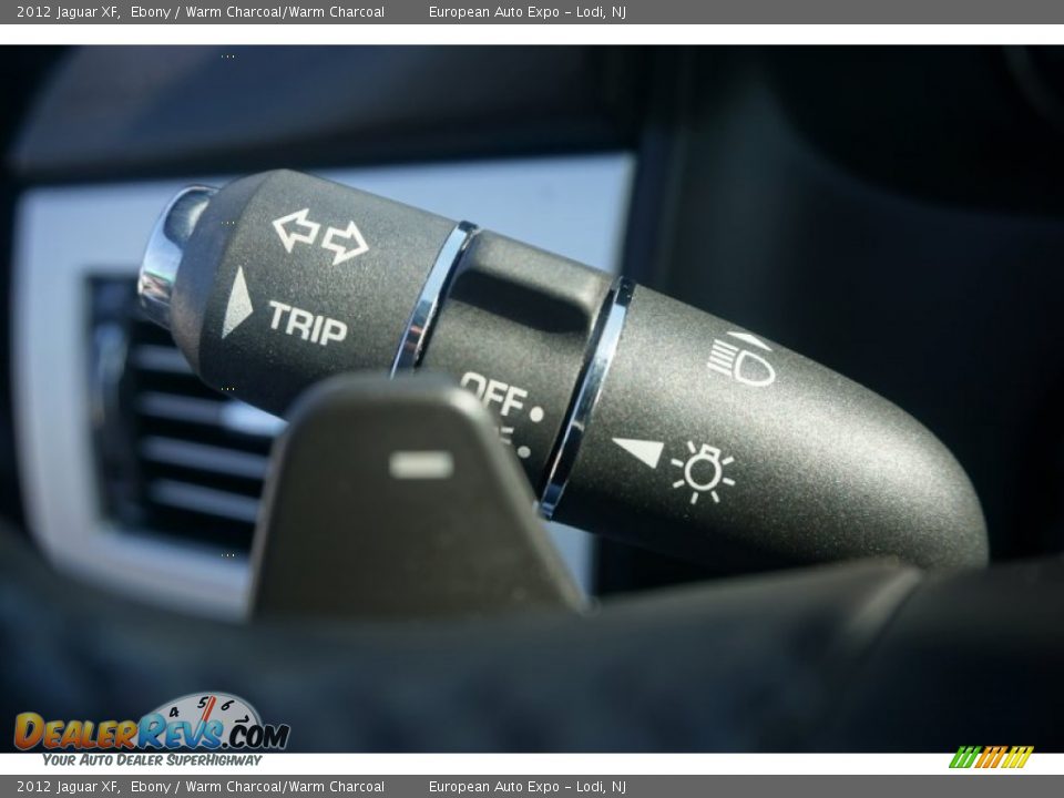 2012 Jaguar XF Ebony / Warm Charcoal/Warm Charcoal Photo #24