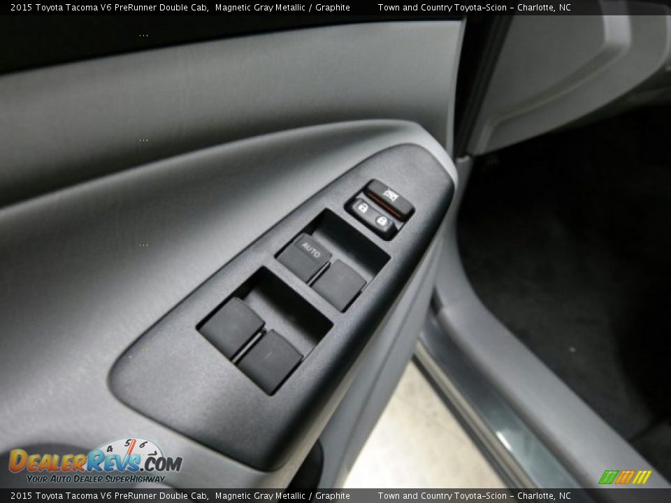 2015 Toyota Tacoma V6 PreRunner Double Cab Magnetic Gray Metallic / Graphite Photo #27