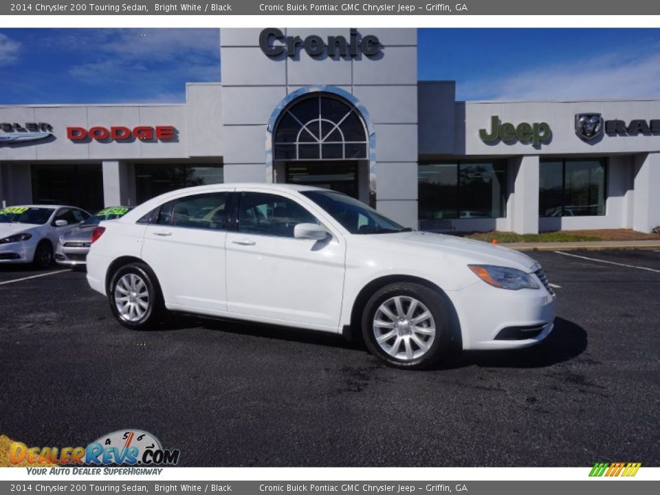 2014 Chrysler 200 Touring Sedan Bright White / Black Photo #1