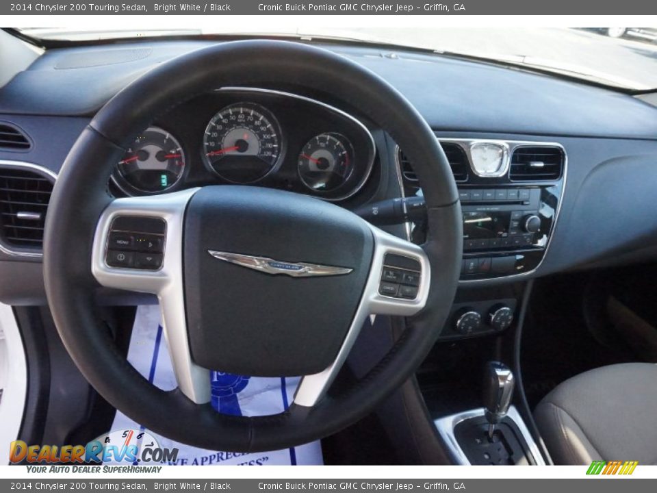 2014 Chrysler 200 Touring Sedan Bright White / Black Photo #11