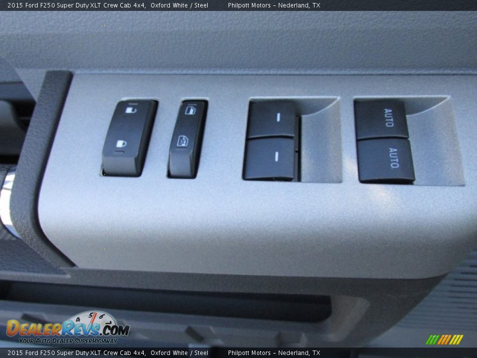 2015 Ford F250 Super Duty XLT Crew Cab 4x4 Oxford White / Steel Photo #24