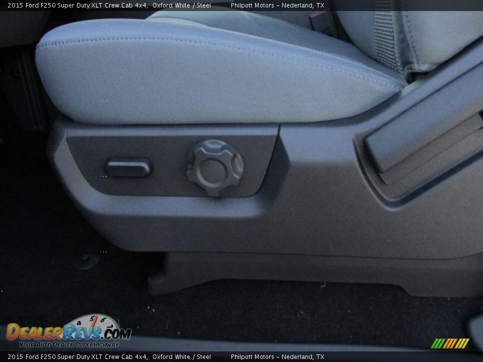 2015 Ford F250 Super Duty XLT Crew Cab 4x4 Oxford White / Steel Photo #26