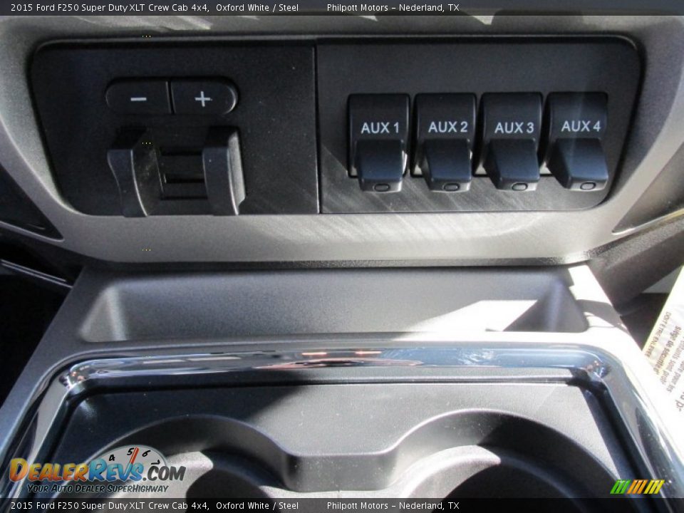 2015 Ford F250 Super Duty XLT Crew Cab 4x4 Oxford White / Steel Photo #31