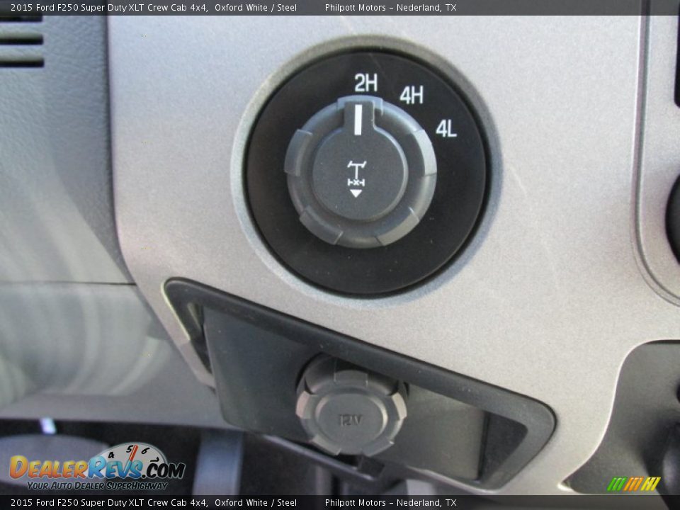 2015 Ford F250 Super Duty XLT Crew Cab 4x4 Oxford White / Steel Photo #33