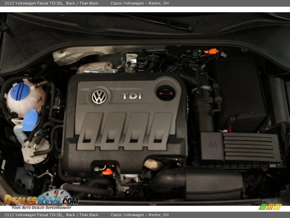 2013 Volkswagen Passat TDI SEL Black / Titan Black Photo #15