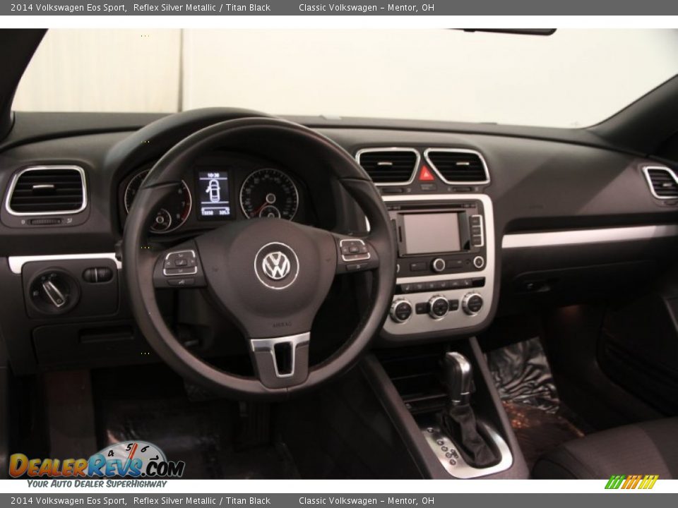 Dashboard of 2014 Volkswagen Eos Sport Photo #7