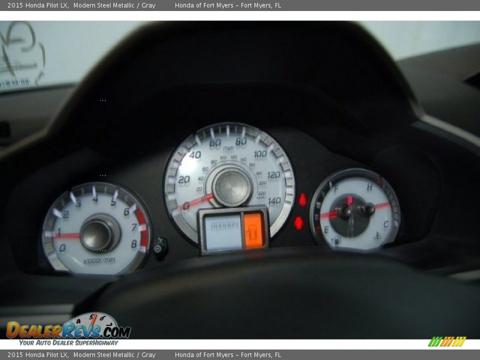 2015 Honda Pilot LX Modern Steel Metallic / Gray Photo #15